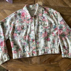 Floral lightweight jacket